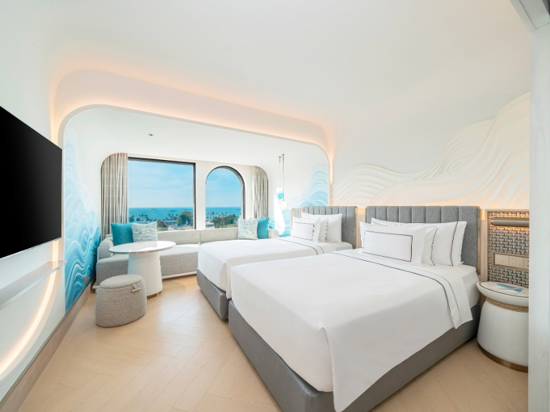 Deluxe Sea View Room