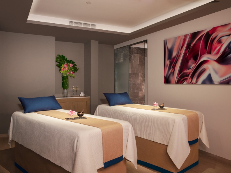 Preferred Club Presidential Suite Ocean Front King Massage Cabin