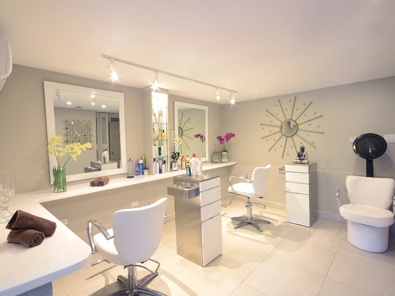 Salon