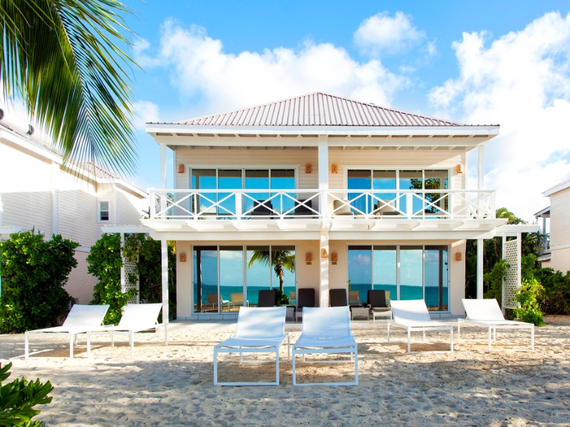 Premium Beachfront Suite Building