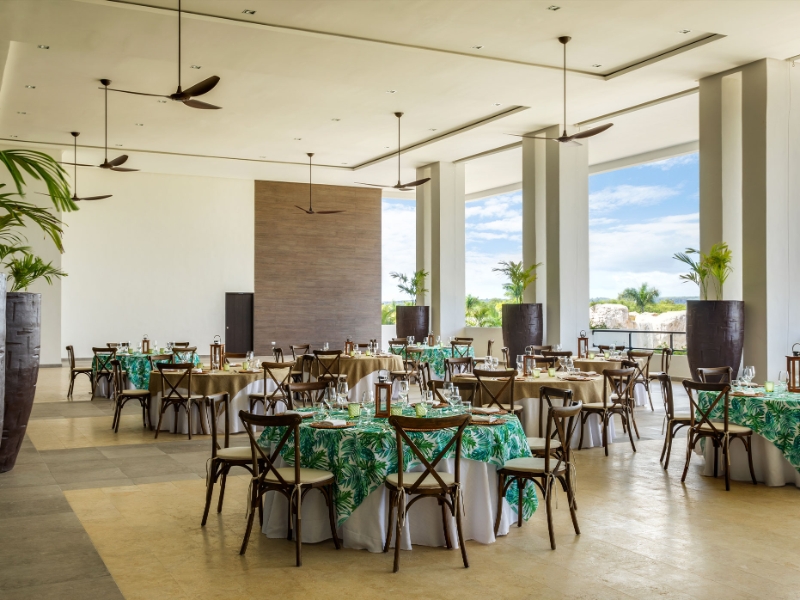 MICE Santo Domingo Terrace Banquet Setup