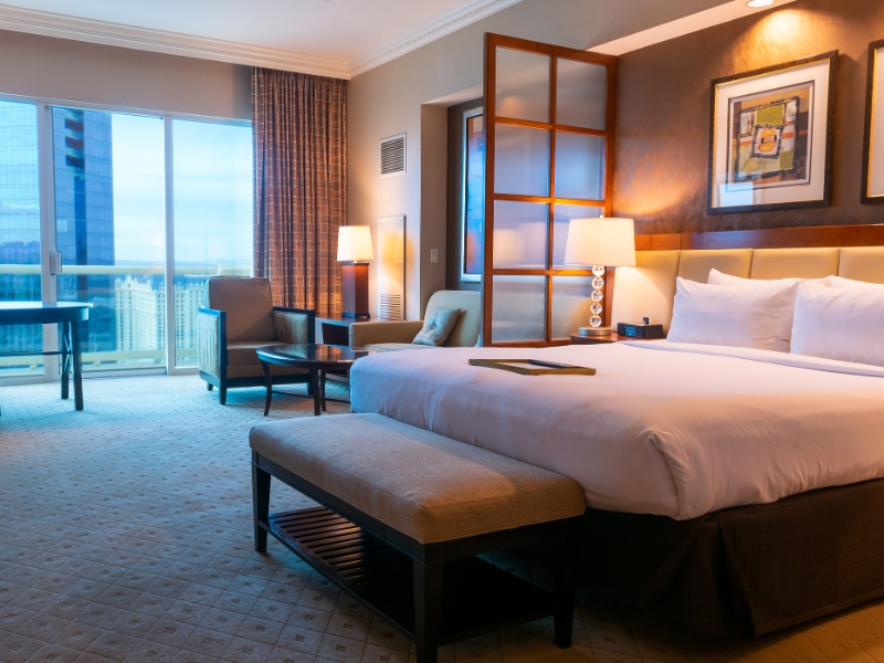 Deluxe Balcony Suite