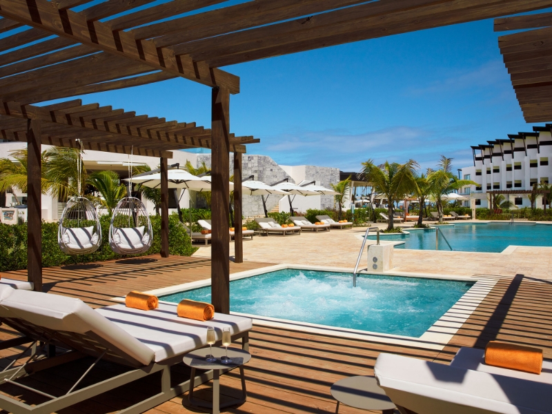 Preferred Club Pool