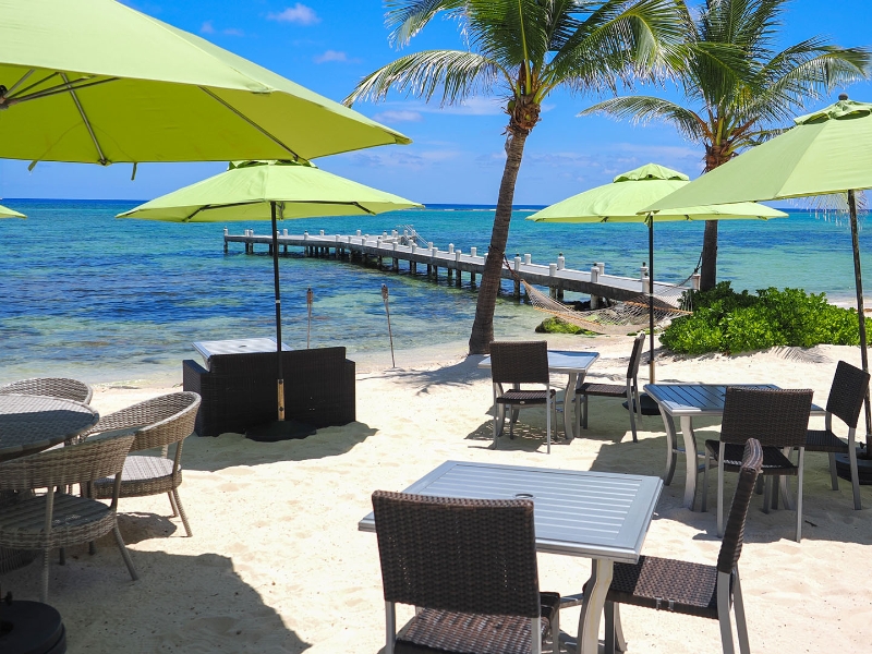 Wyndham Beach Bar
