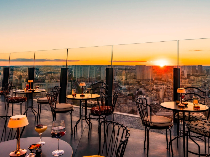 TOO Hotel Restaurant Terrace