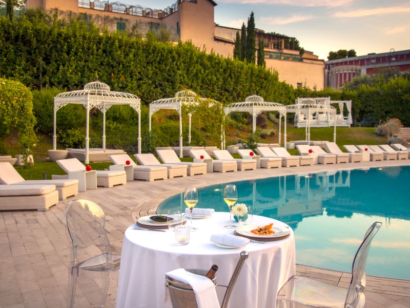 Gala Pool Bar and Restaurant