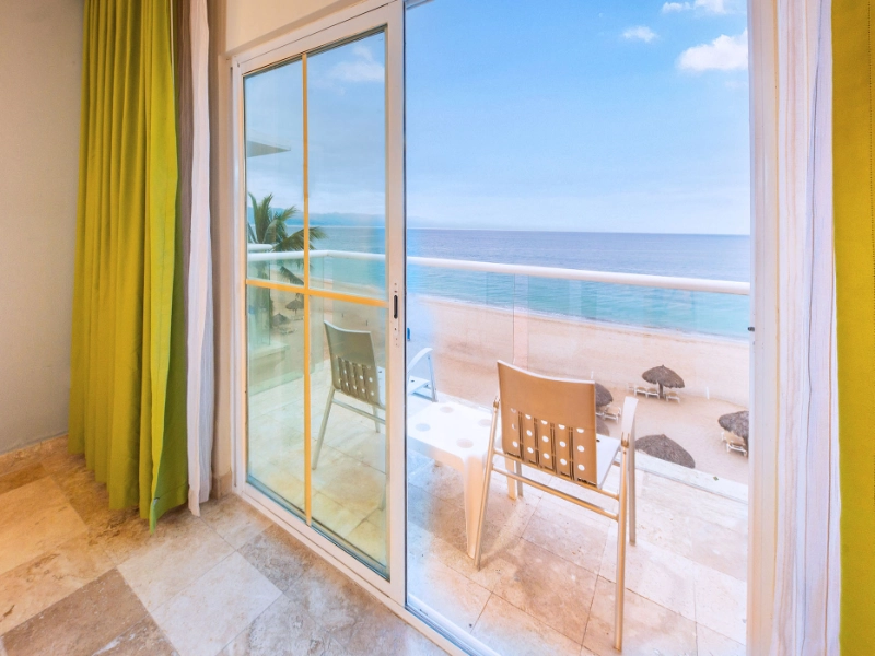 Superior Room Ocean Front
