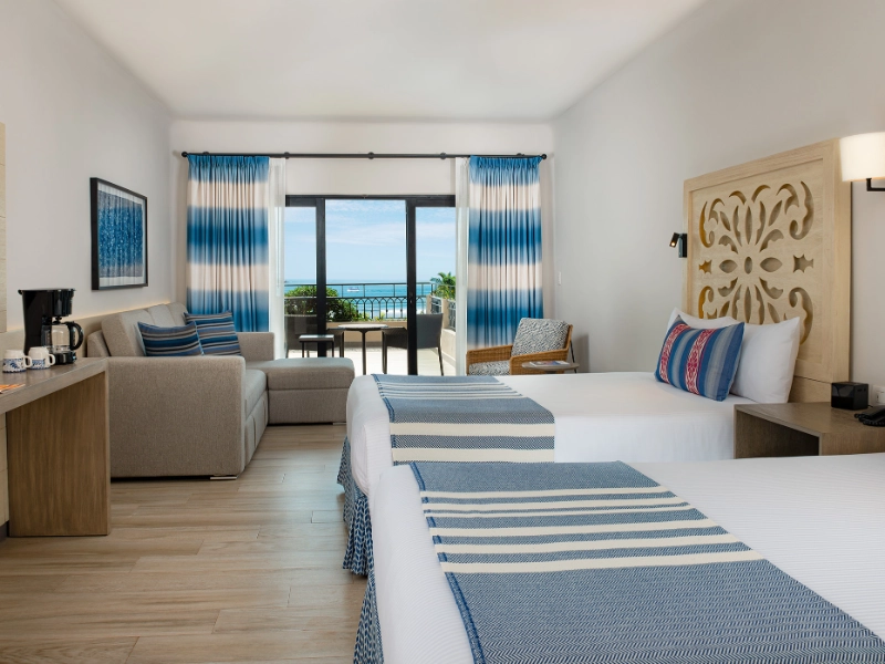 Junior Suite Oceanfront
