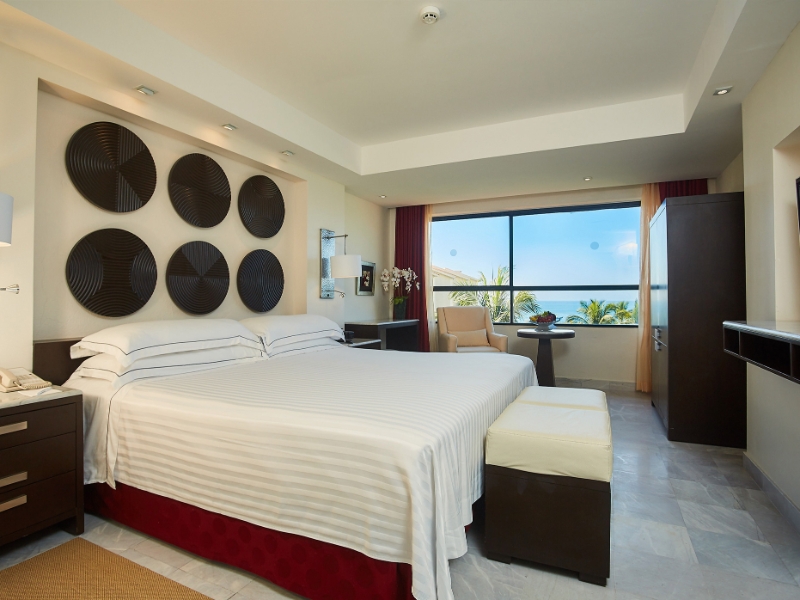 Deluxe Ocean View Room