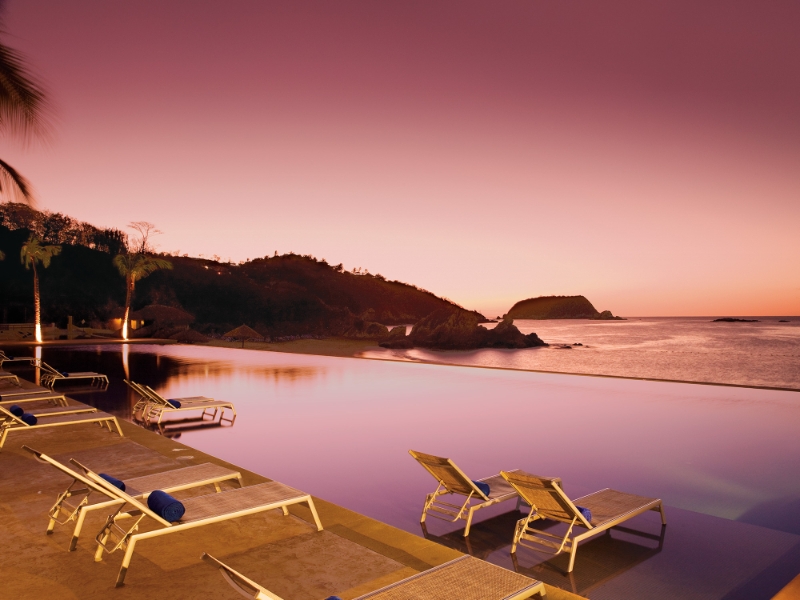 Infinity Pool
