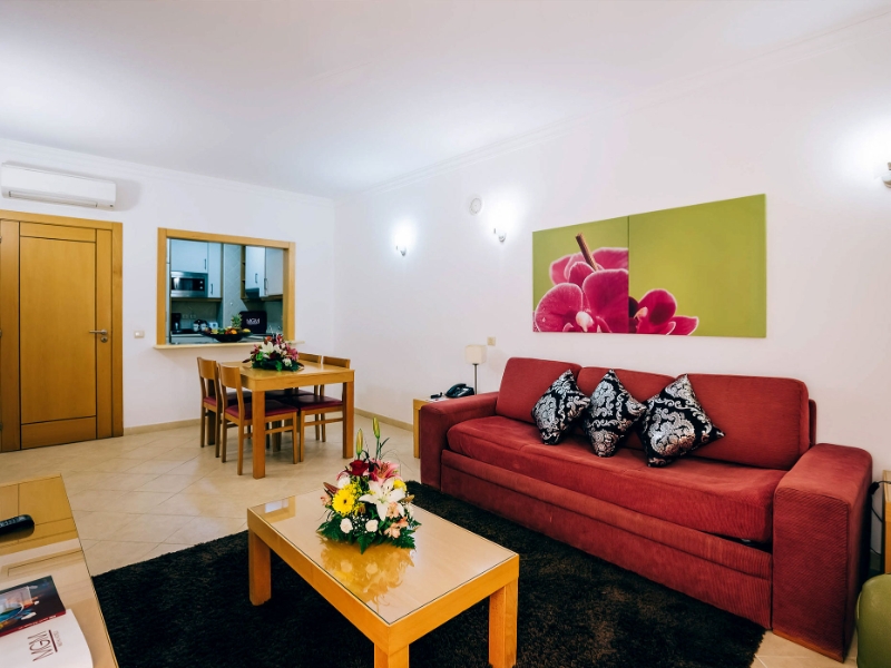 Deluxe Two Bedroom Apartment