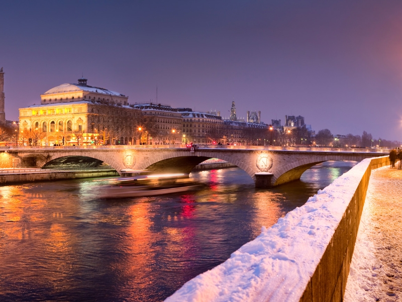 River Seine Winter