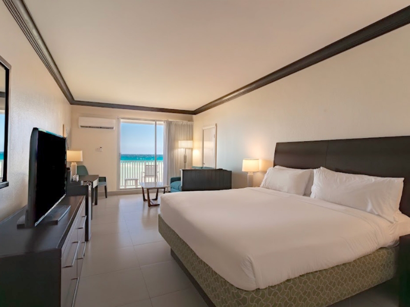 Junior Suite Ocean Front