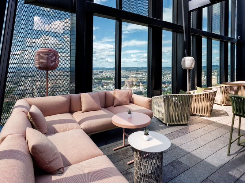 Bar Lounge