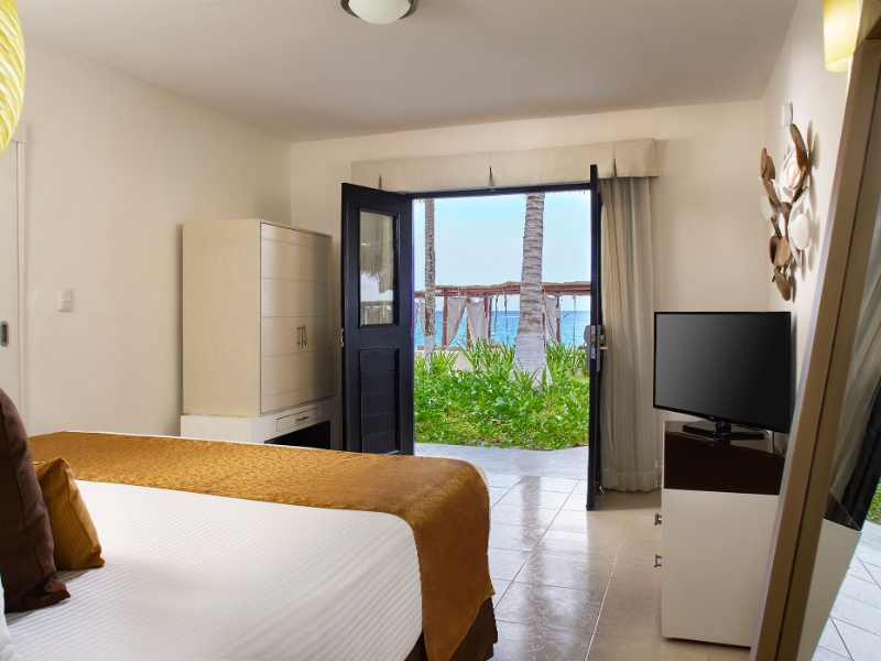Deluxe Room Ocean