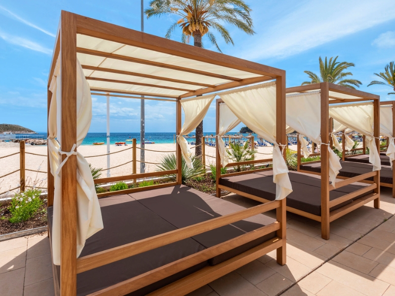 Bali Beds