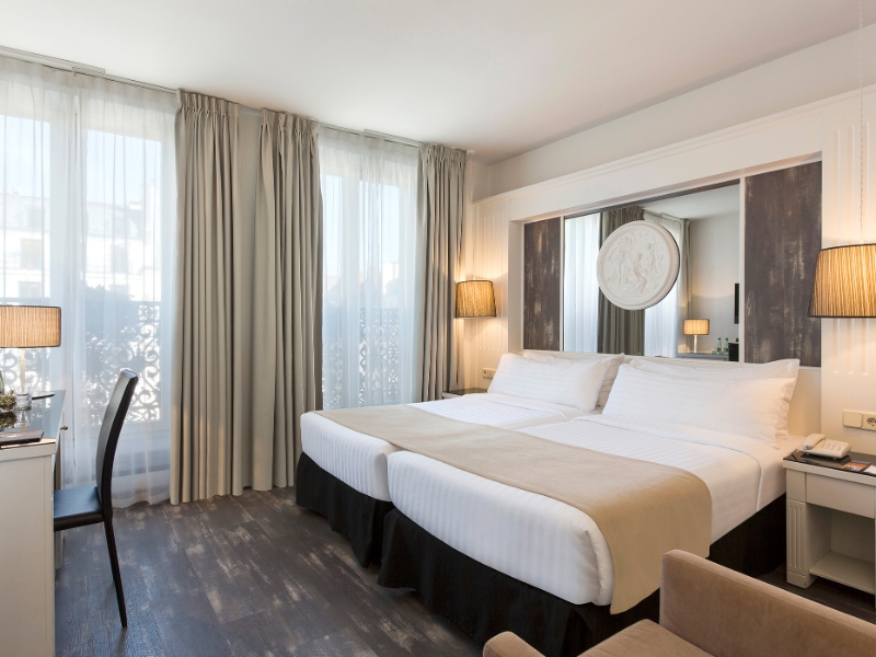 Premium Twin Room