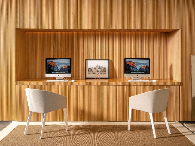 Internet Corner