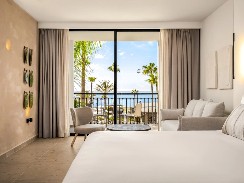 Junior Suite Deluxe Side Sea View Room