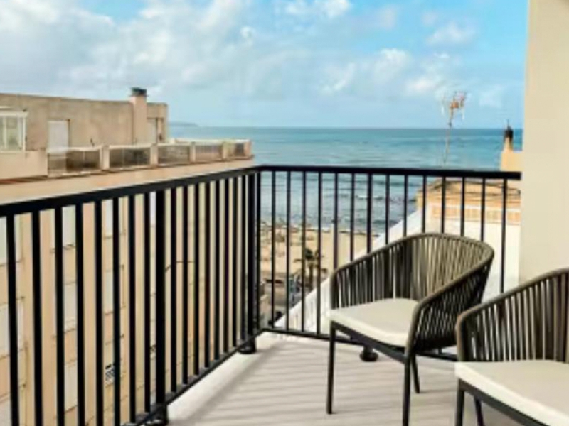 Double side ocean view balcony