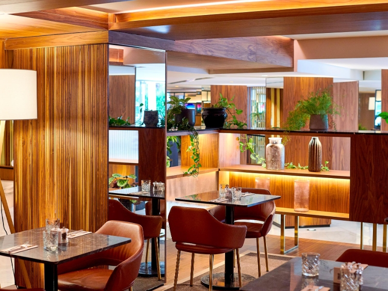 35 Bar & Lounge