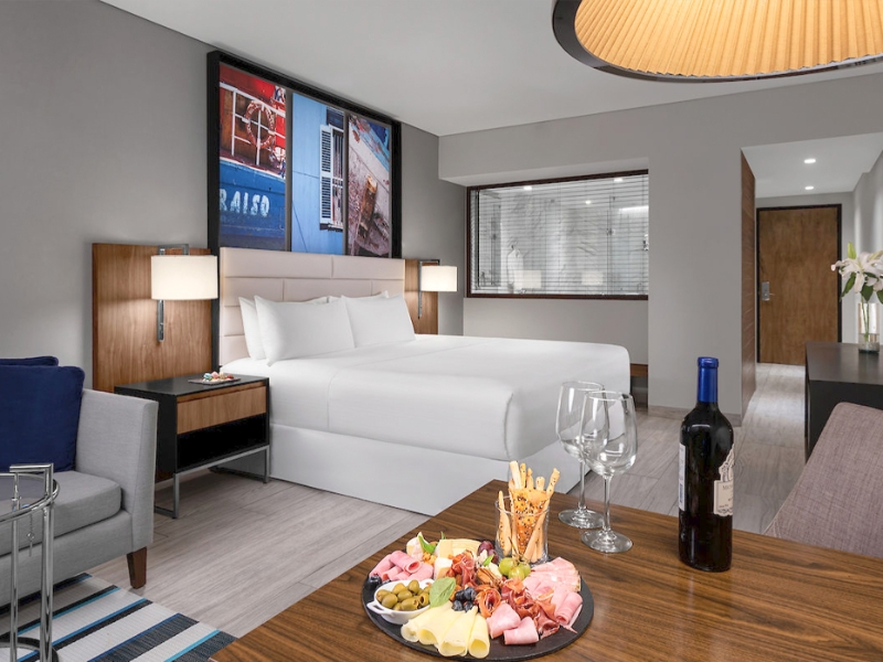 Premium Ocean Front Room King