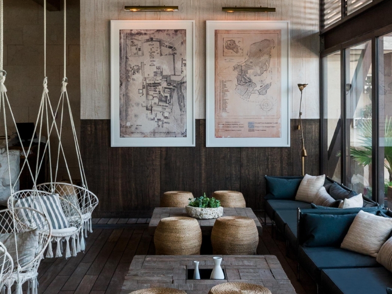 Restaurant Swinging Chairs