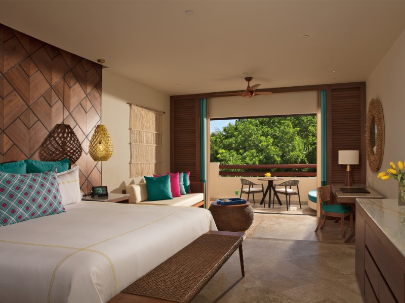 Junior Suite Tropical View