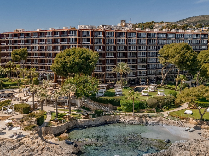 Hotel Beach Calita aerial