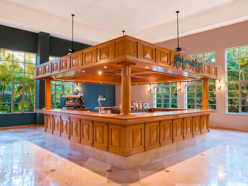 Margaritas Bar