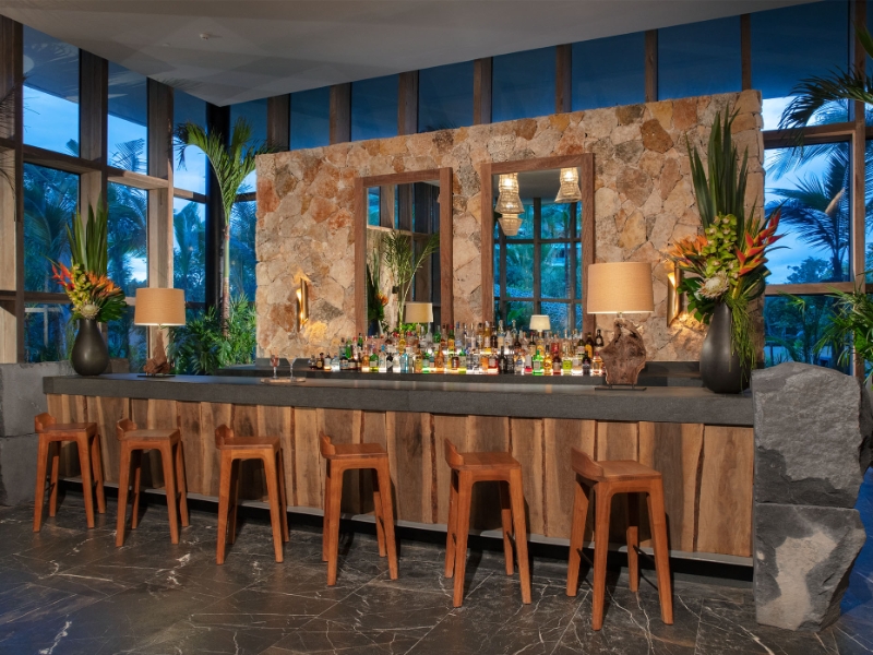 Secrets Impression Moxche Lobby Bar