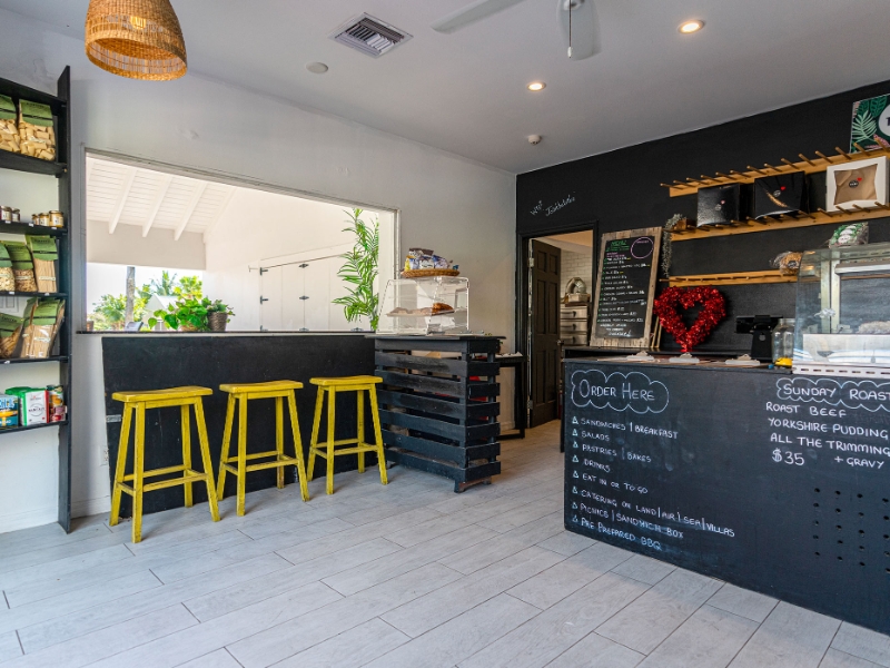 Snack Bar