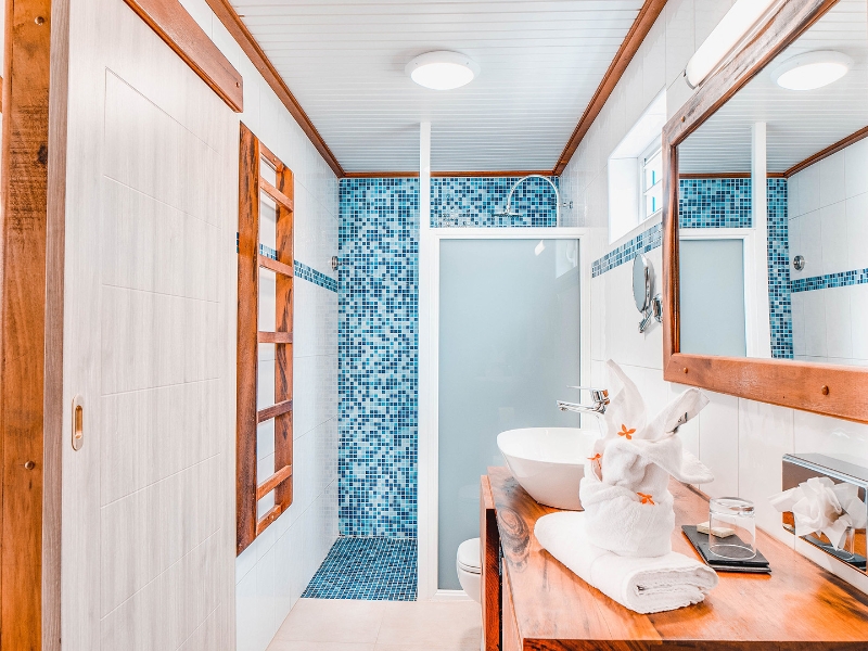 Bungalow Decouverte Twin Bathroom