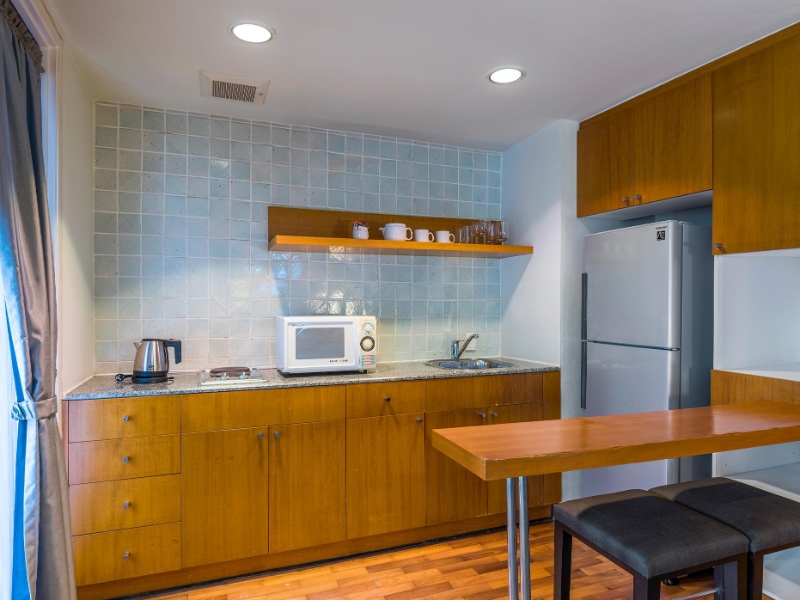 Deluxe Studio Suite