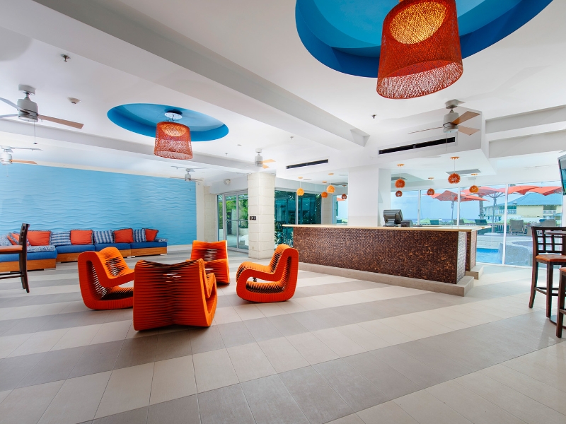 Diamonds Lounge