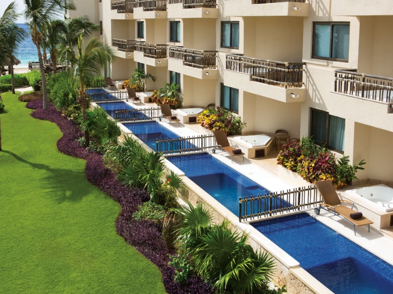 Preferred Club with Plunge Pool