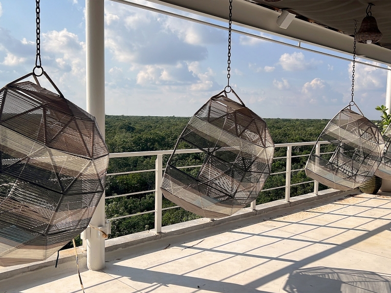 Floating Chairs