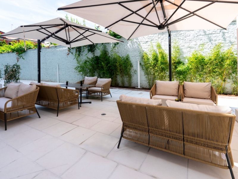 Bar Terrace