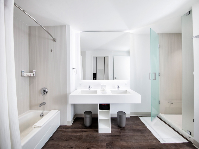 Kids Suite Bathroom