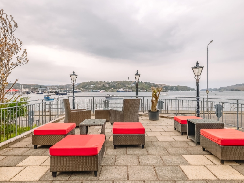 Terrace Bar