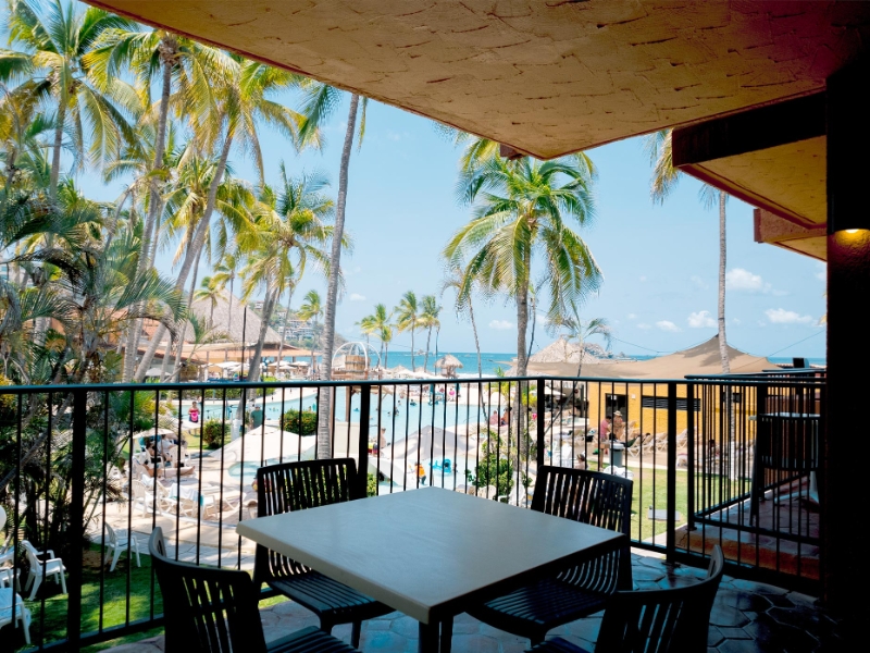 Double Bed Pool View Room