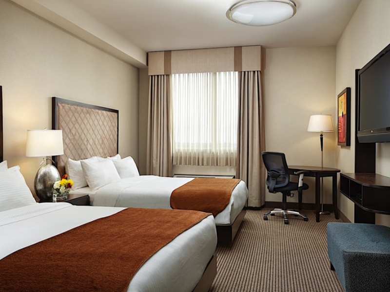 Platinum Queen Room