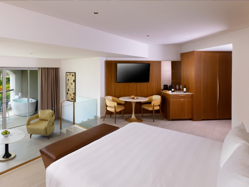 Caribbean Diamond Suite King