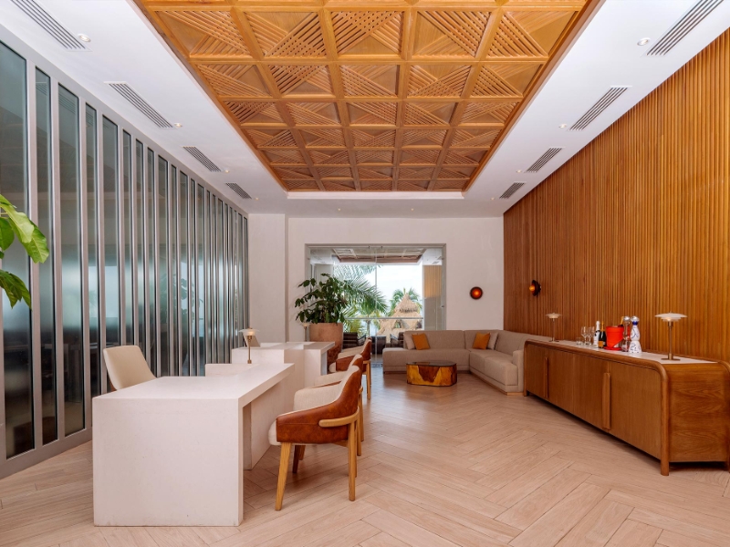 Preferred Lounge