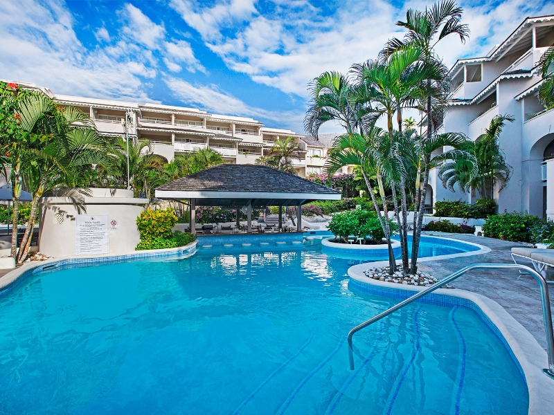 Pool Bar