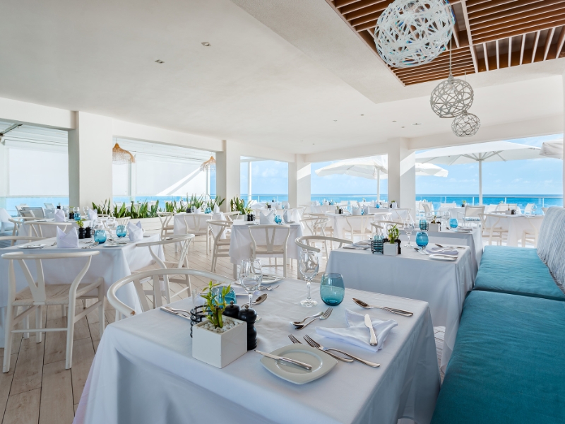 Azul Restaurant