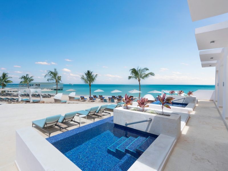 Private Pool