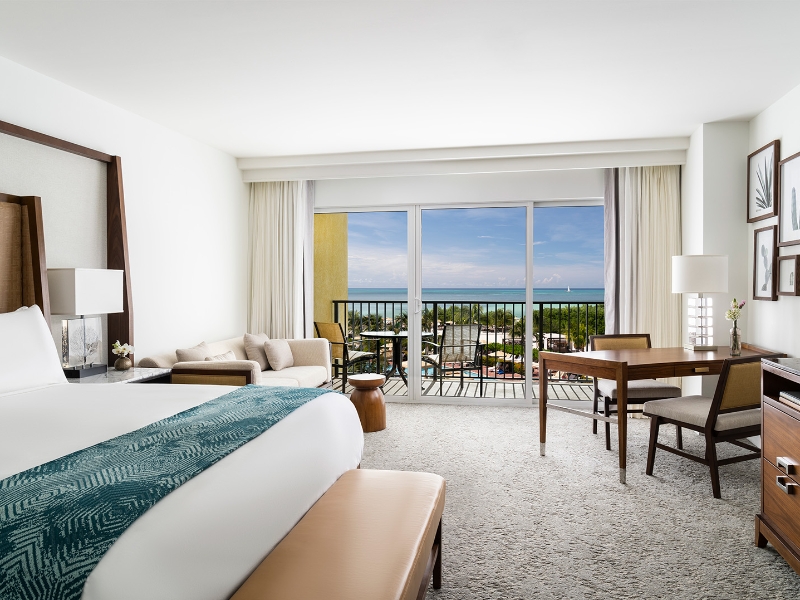 Lower Floor Ocean Front King