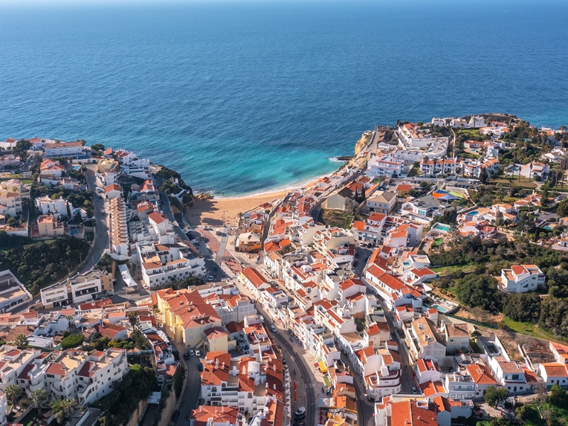 Carvoeiro Village