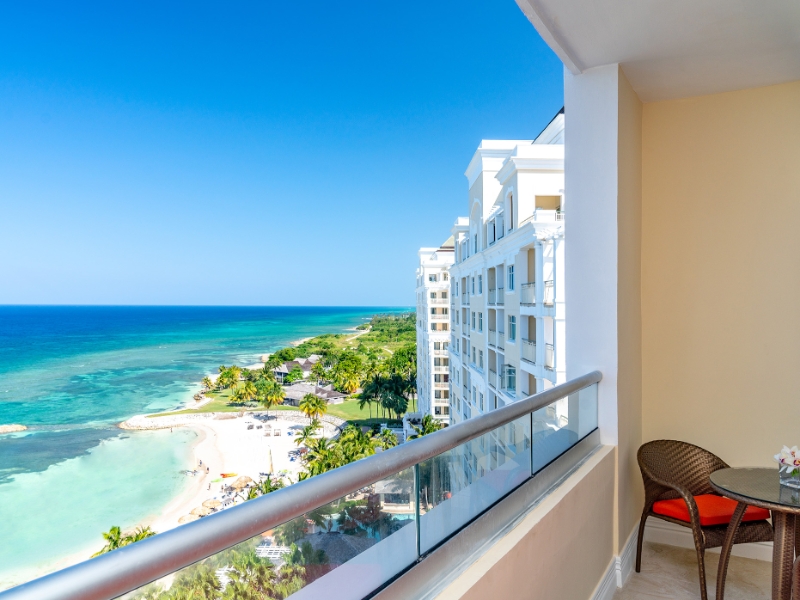 One Bedroom Grande Luxe Oceanfront Suite Balcony